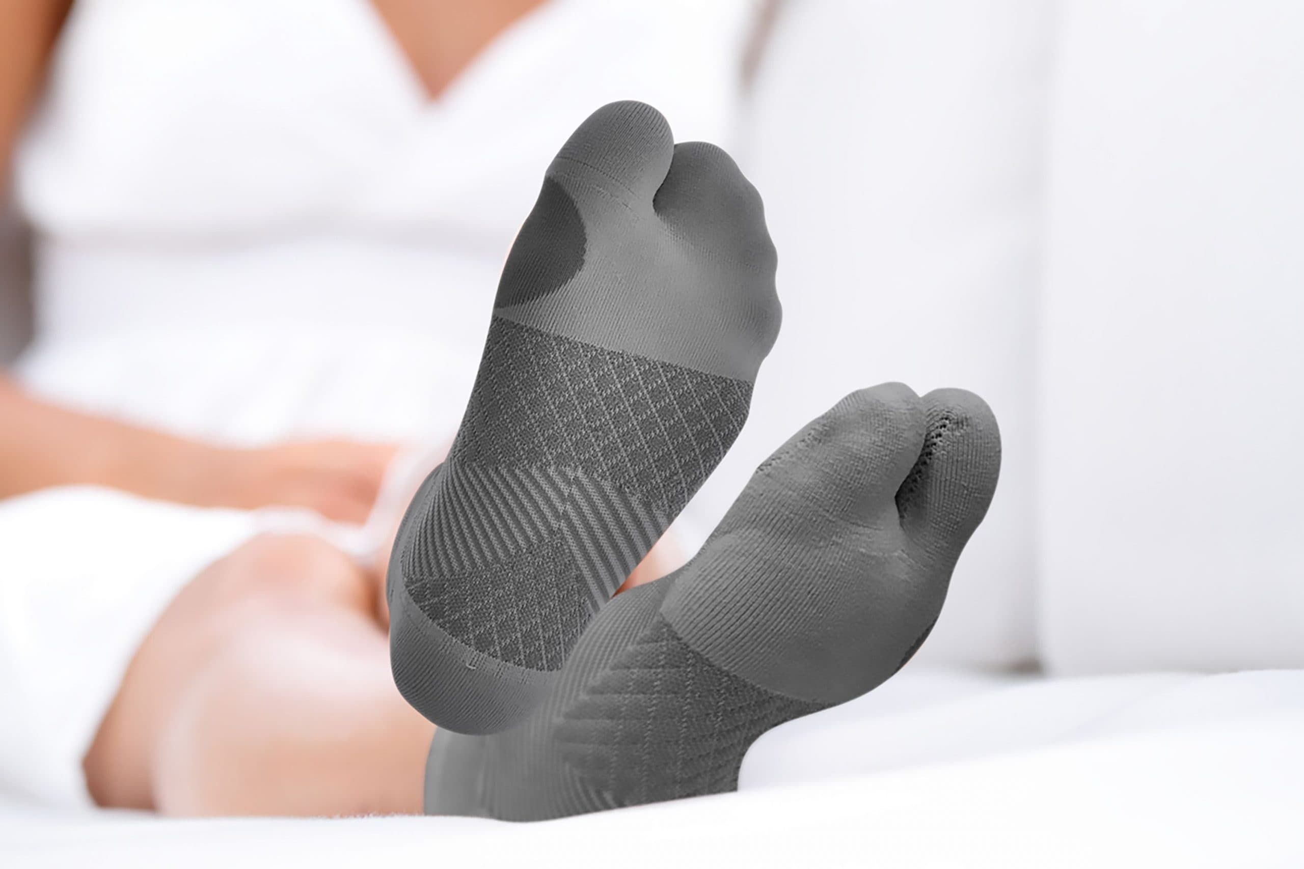 Nogavica OS1st BR4 za hallux valgus